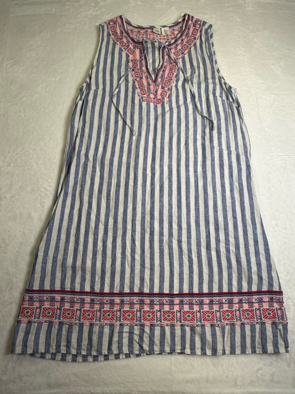 Artisan NY 100% Linen Blue and White Striped‎ Embroidered Sleeveless Mini Dress